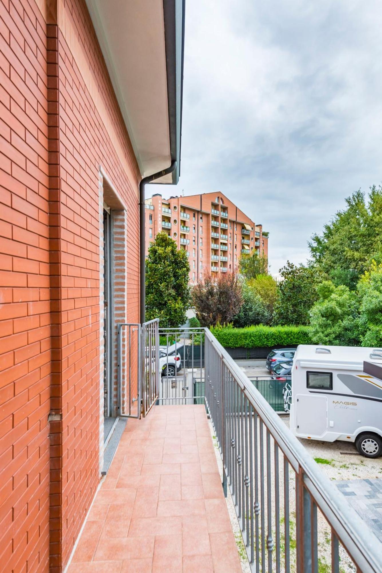 Stile E Comfort In Citta Con Wi-Fi Carpi Exterior photo